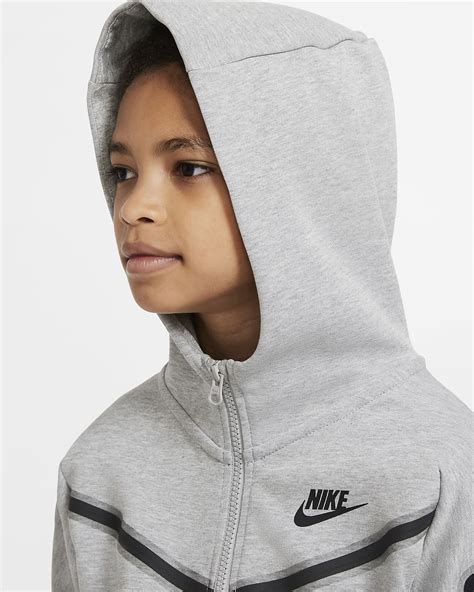 nike tech fleece older kids